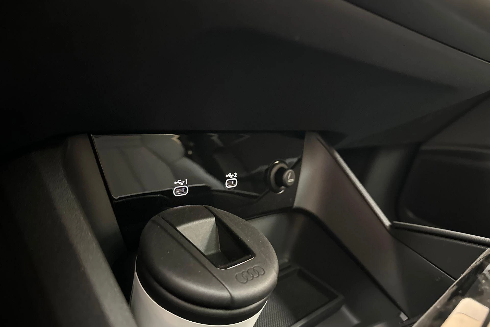 Hoofdafbeelding Audi Q6 e-tron