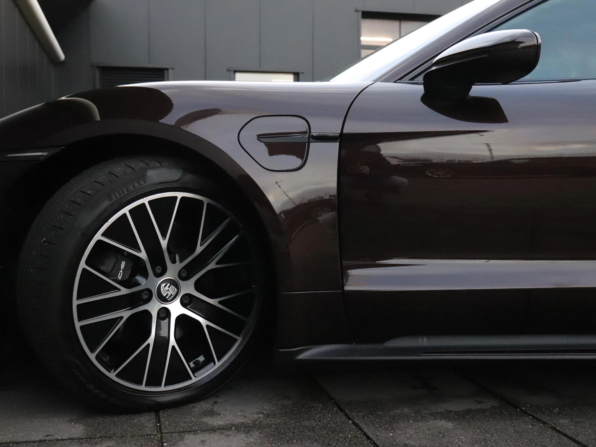 Hoofdafbeelding Porsche Taycan