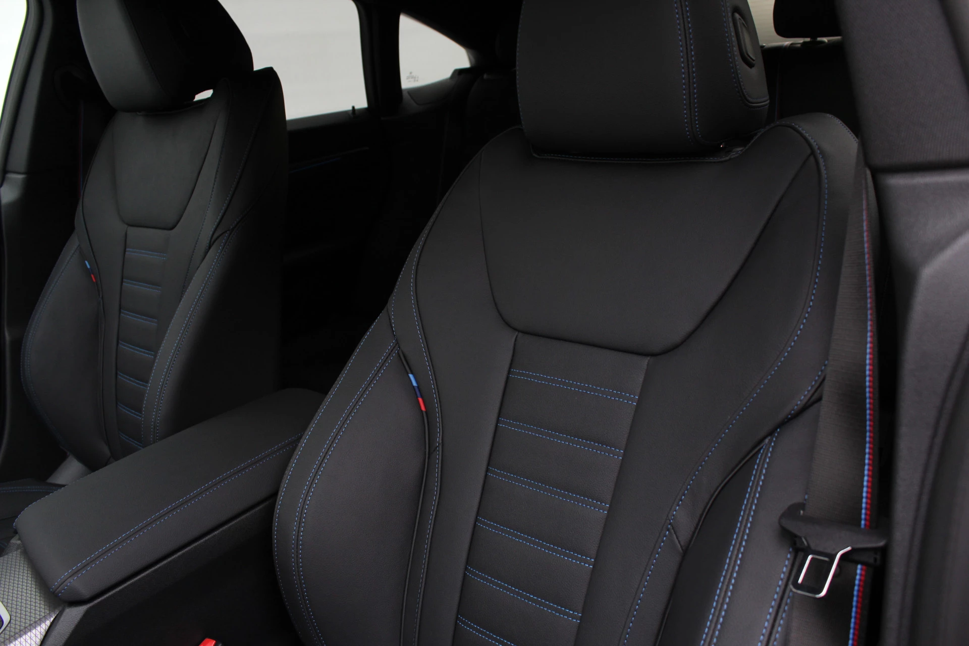 Hoofdafbeelding BMW i4