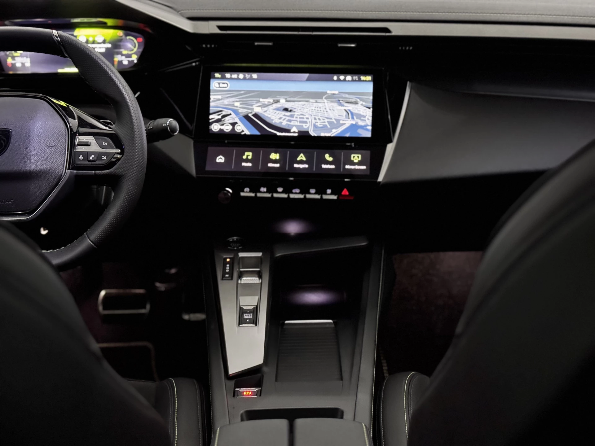 Hoofdafbeelding Peugeot 408