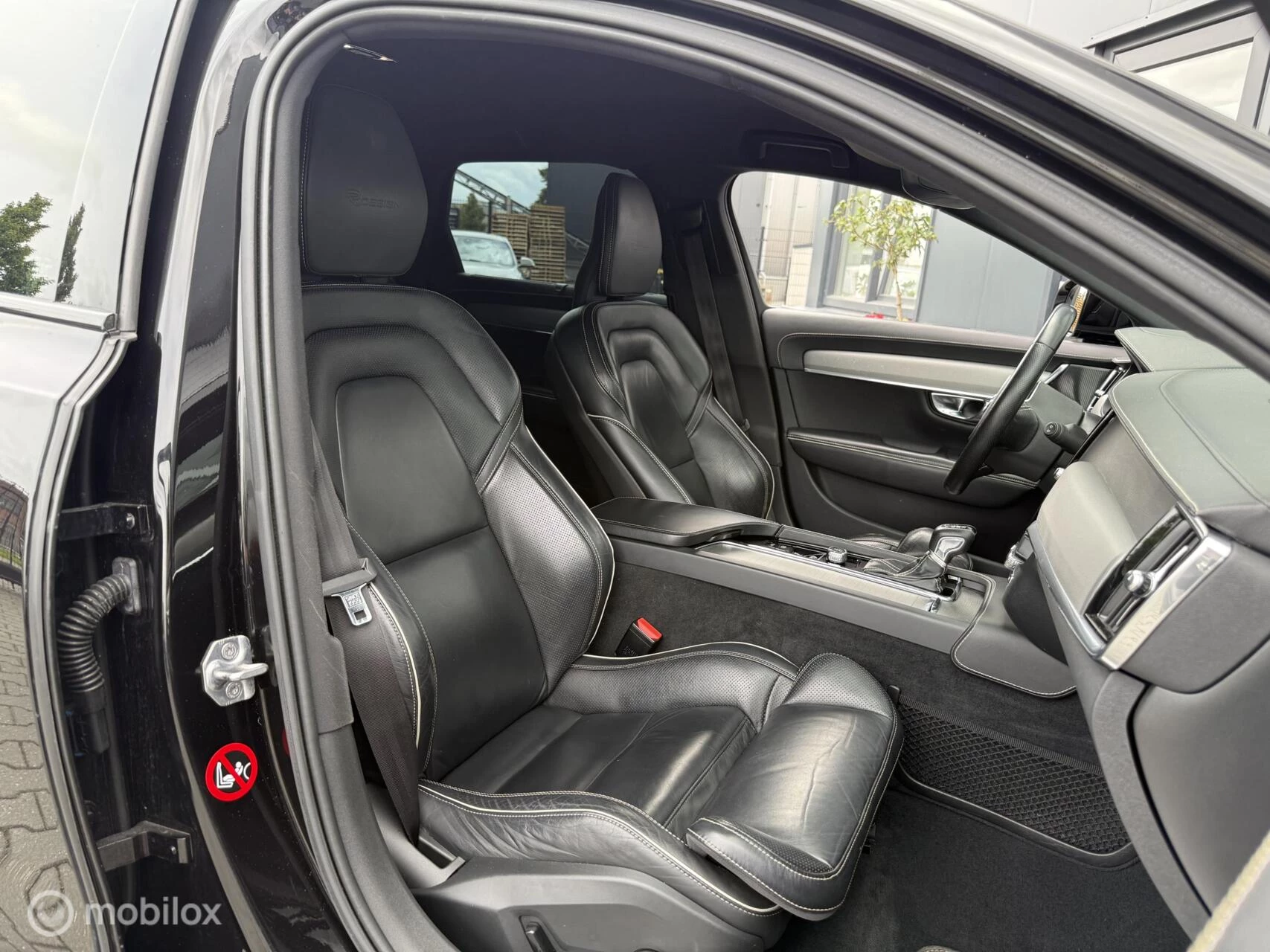 Hoofdafbeelding Volvo V90