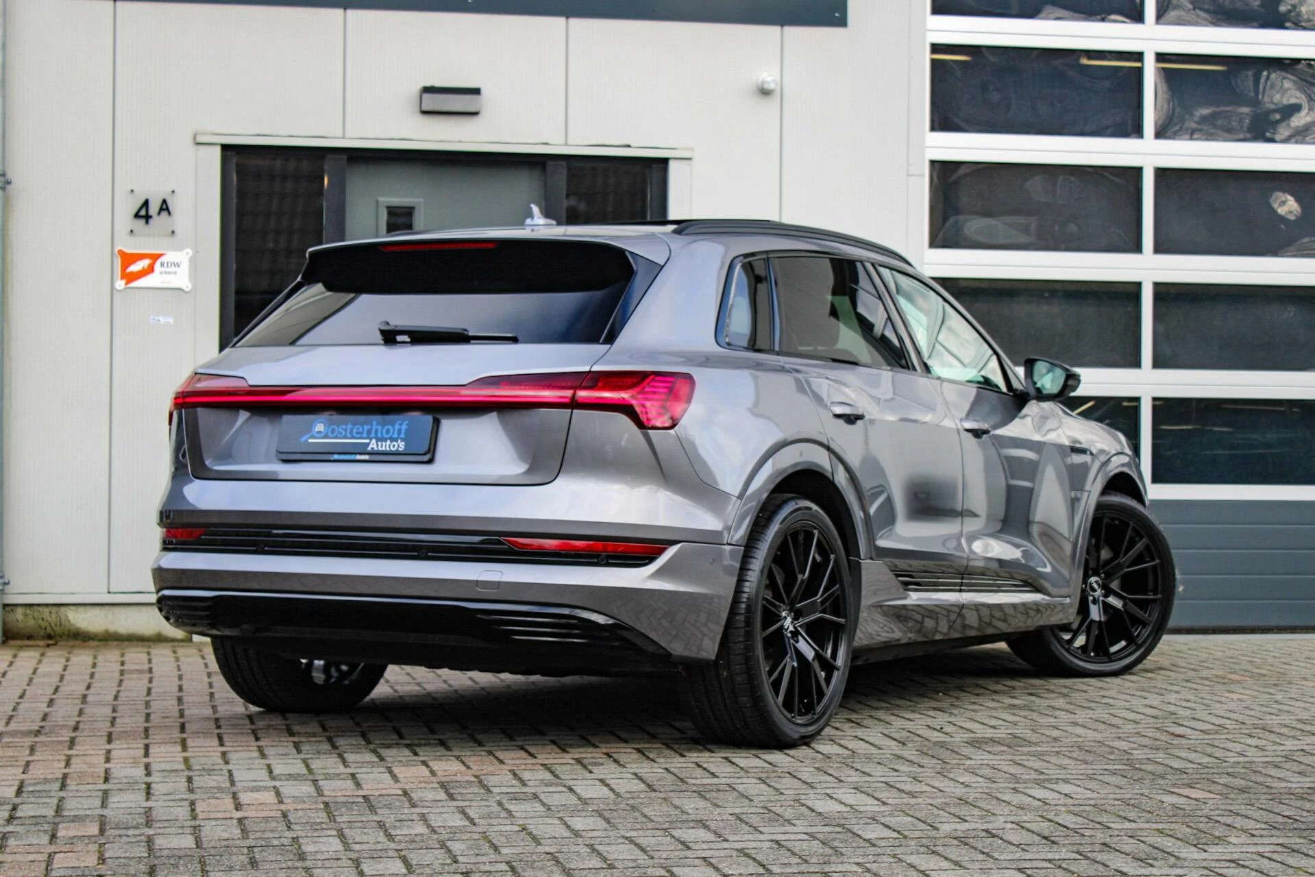 Hoofdafbeelding Audi e-tron