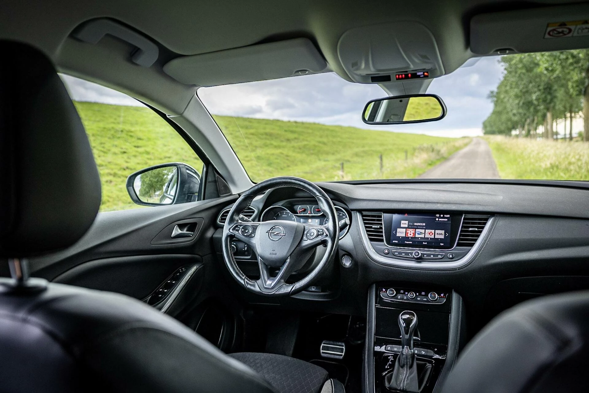 Hoofdafbeelding Opel Grandland X