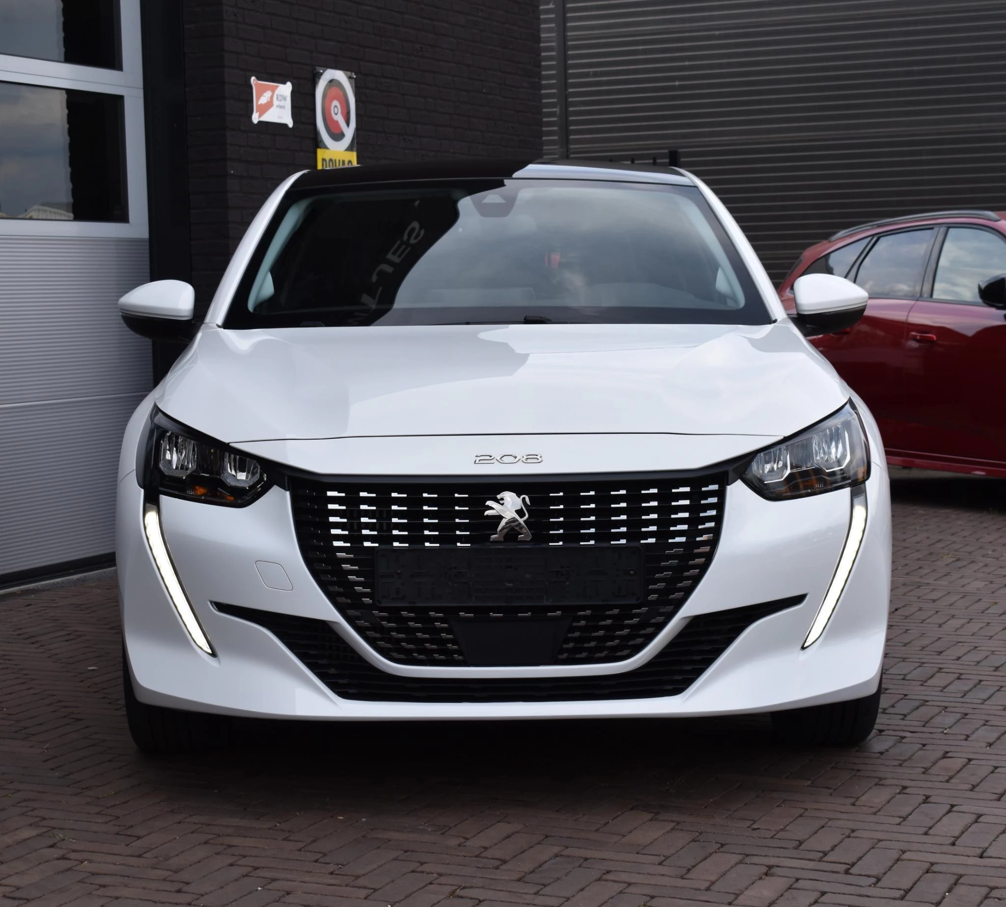 Hoofdafbeelding Peugeot 208