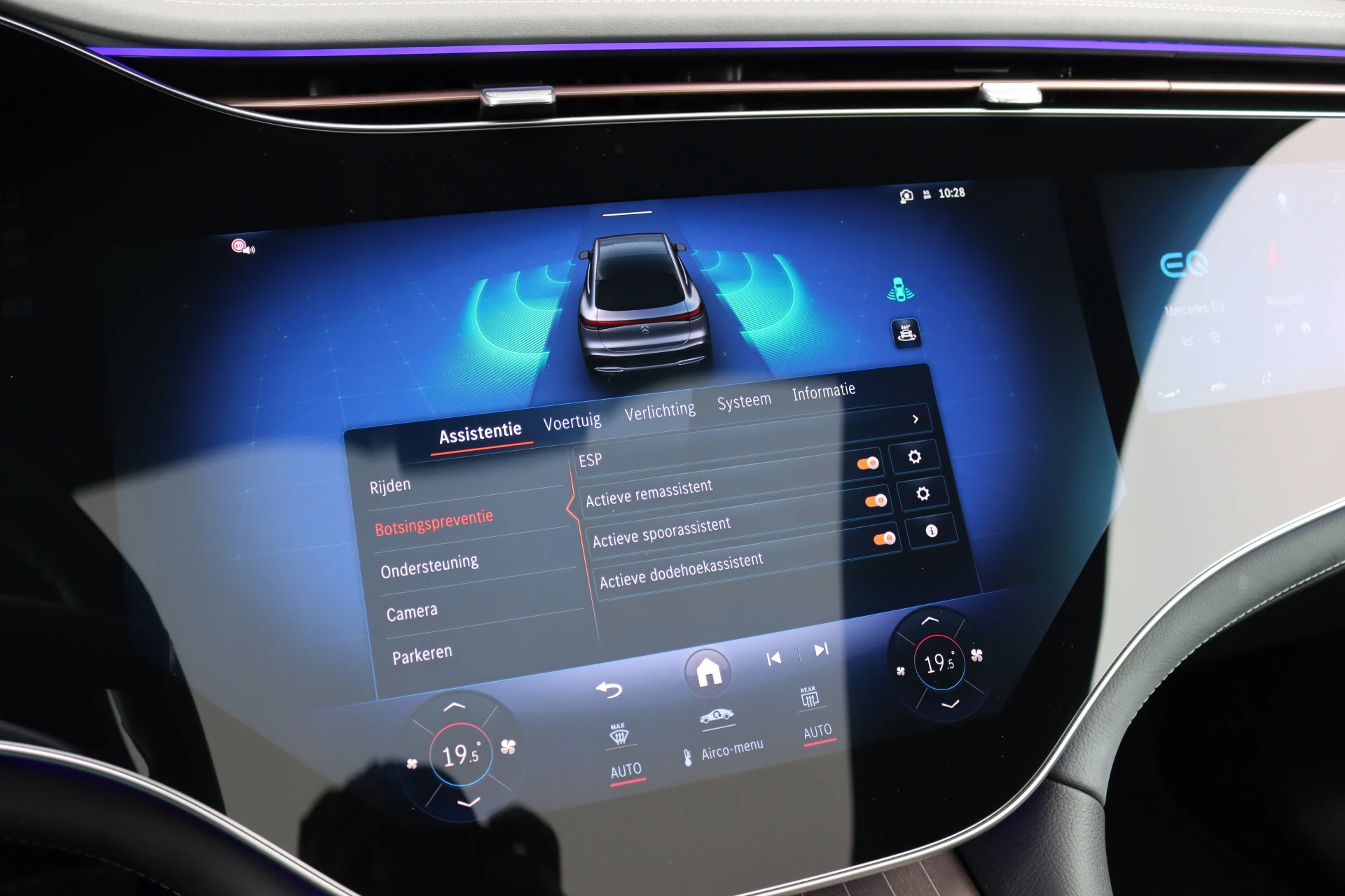 Hoofdafbeelding Mercedes-Benz EQS