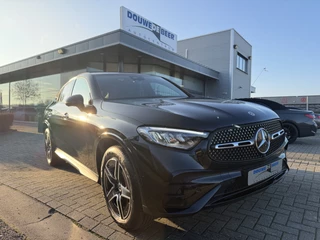 Mercedes-Benz GLC Coupé 300e 4MATIC AMG Line Plus Pano-Dak | Trekhaak | 360-camera | Keyless | Excl. Leer