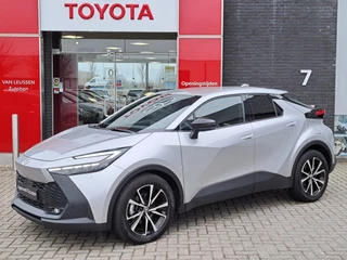 Toyota C-HR 1.8 Hybrid 140 First Edition NAVIGATIE STOEL/STUUR VERWARMING ELEK. ACHTERKLEP DRAADLOOS TELEFOON LADEN