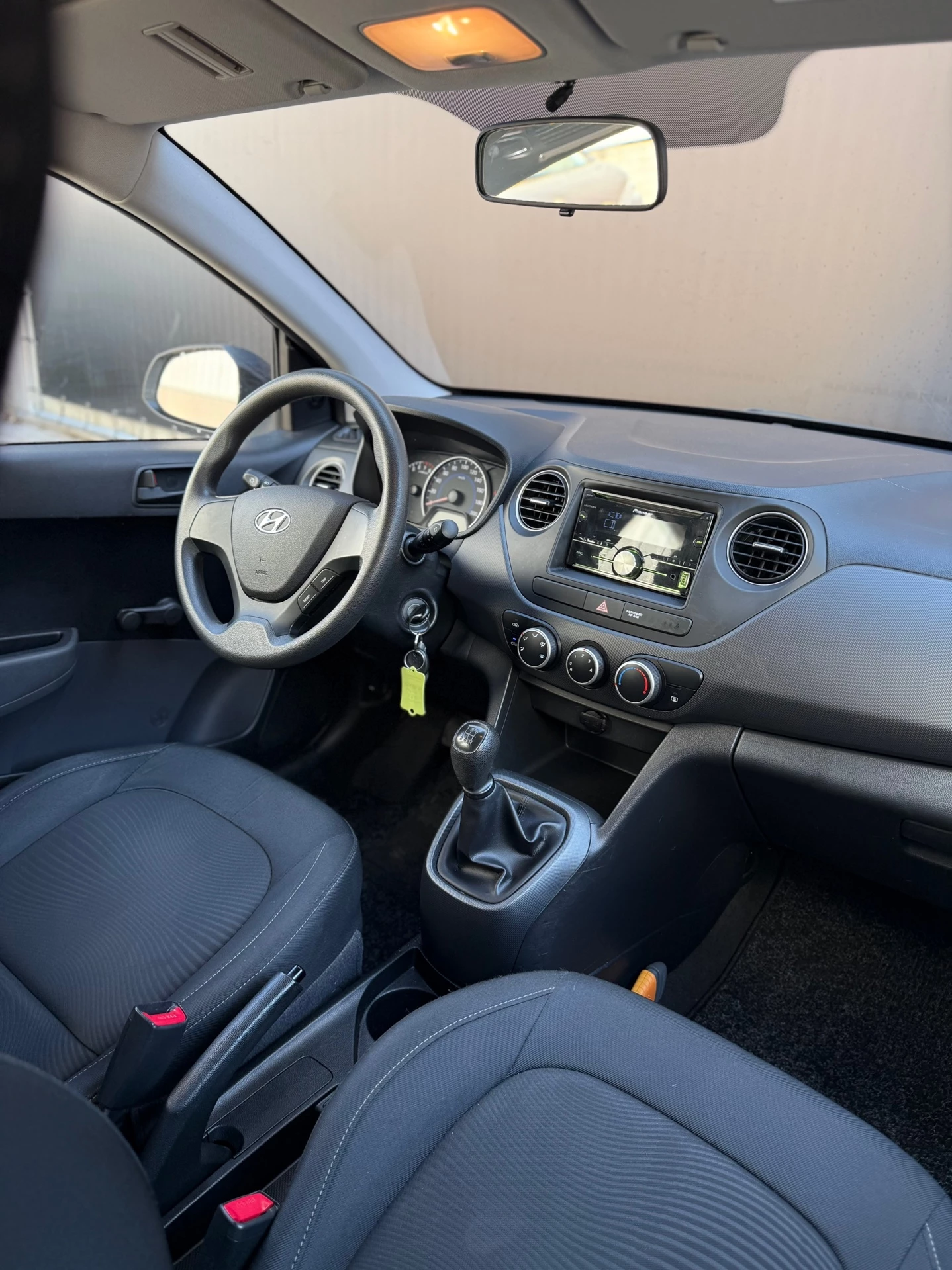 Hoofdafbeelding Hyundai i10