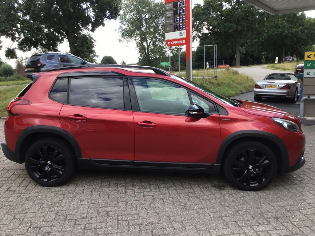 Hoofdafbeelding Peugeot 2008