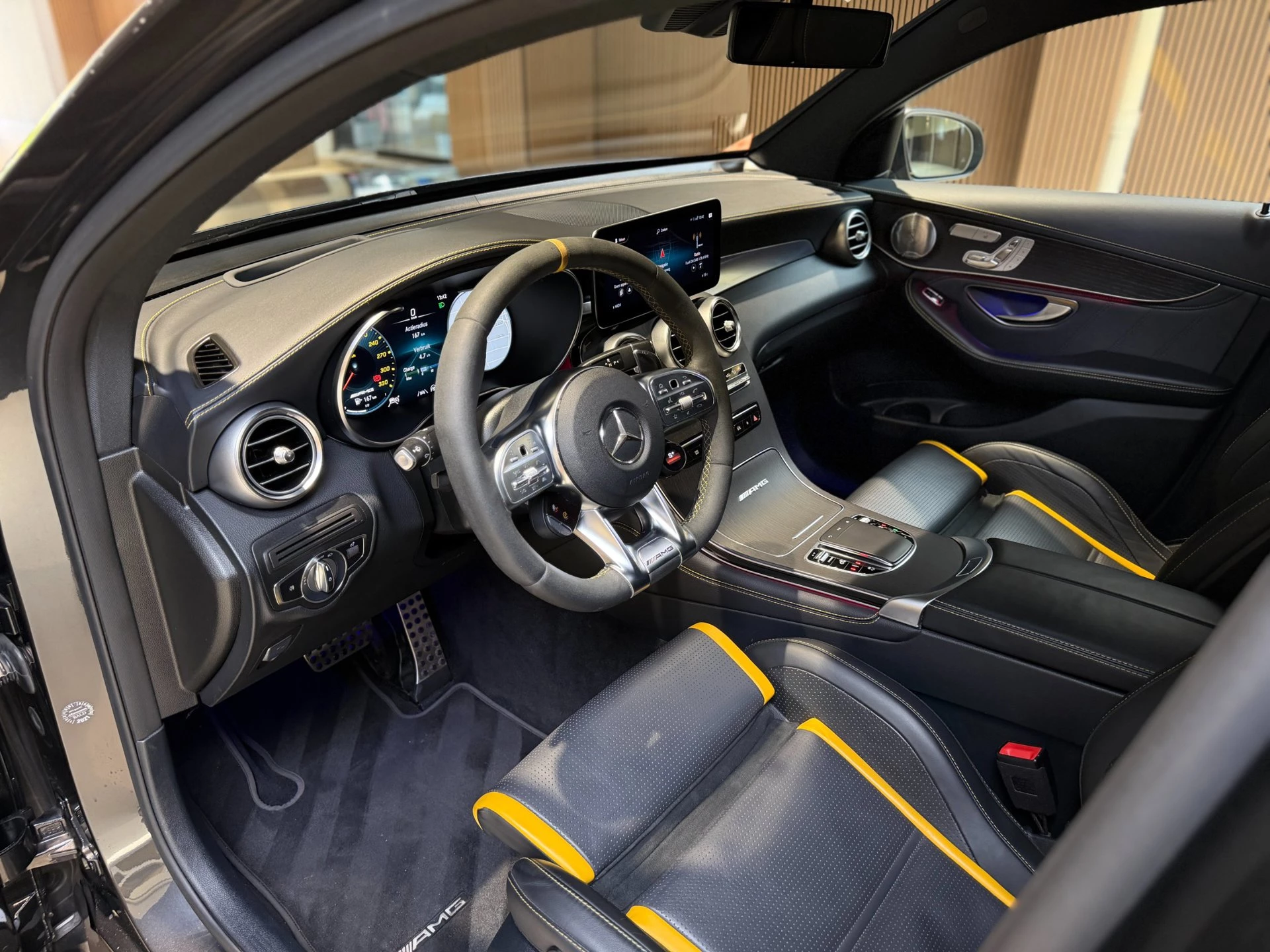 Hoofdafbeelding Mercedes-Benz GLC