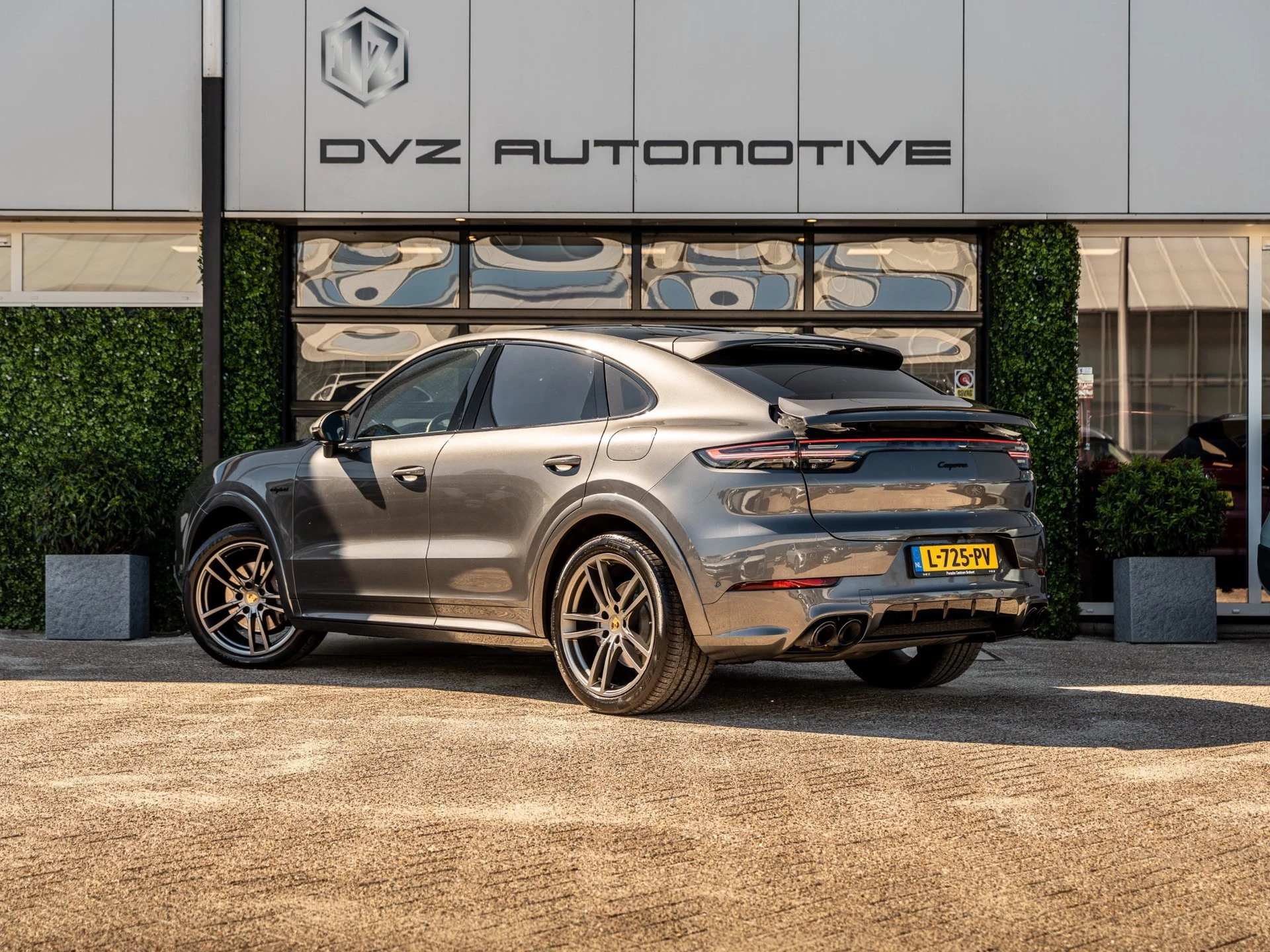 Hoofdafbeelding Porsche Cayenne