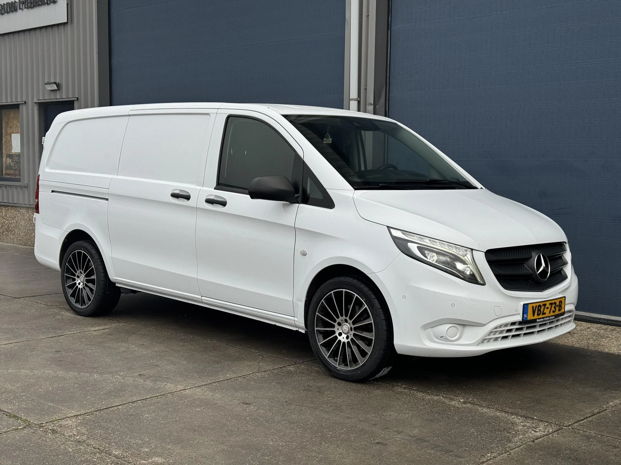 Hoofdafbeelding Mercedes-Benz Vito