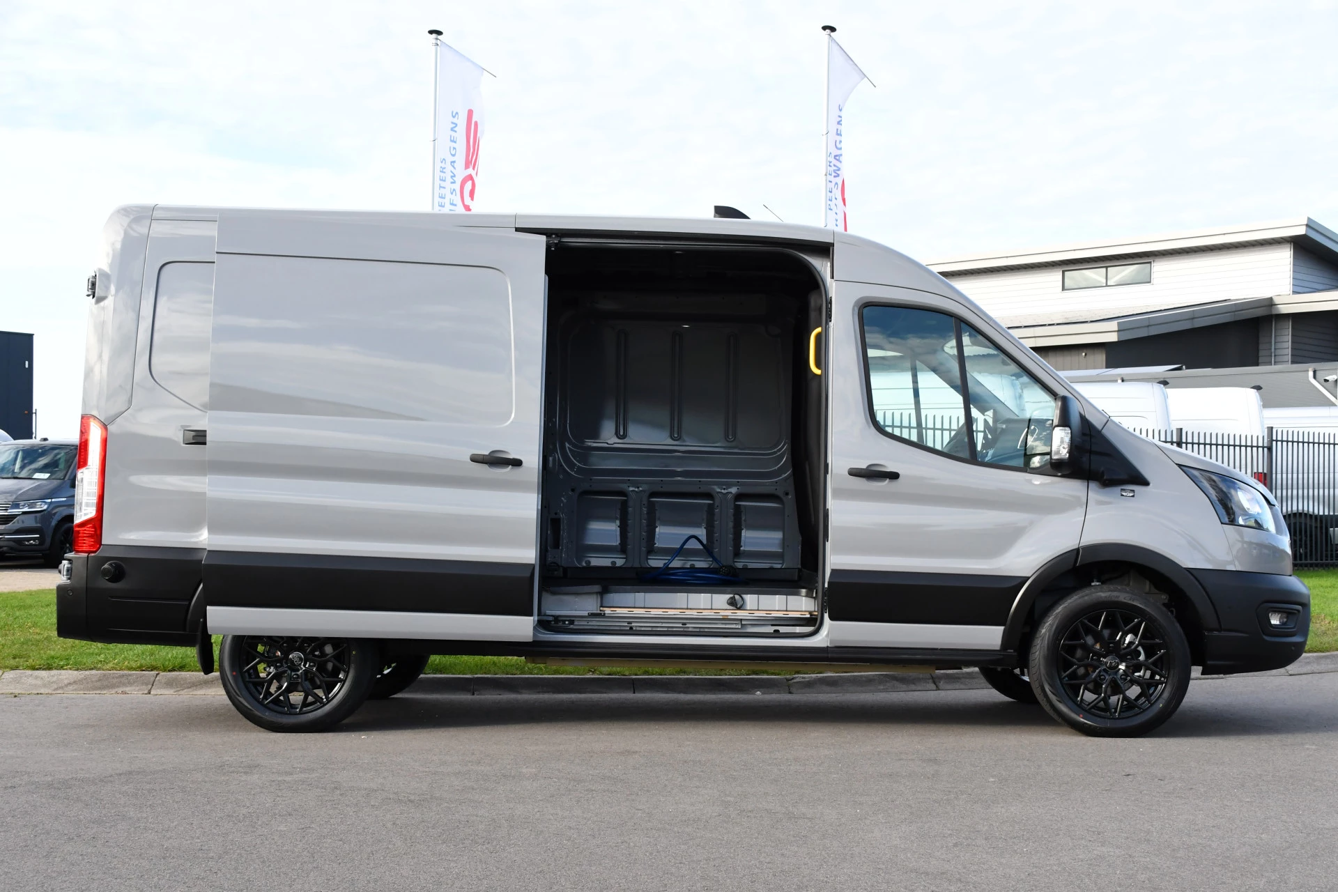 Hoofdafbeelding Ford E-Transit