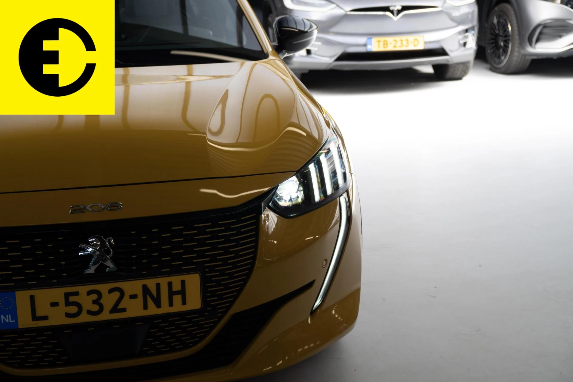 Hoofdafbeelding Peugeot e-208