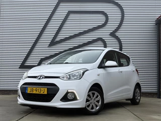 Hoofdafbeelding Hyundai i10 Hyundai i10 1.0i i-Motion Comfort Plus 1e Eigenaar,Clima,Cruise,Elektr. Ramen,N.A.P,APK tot 03-2026