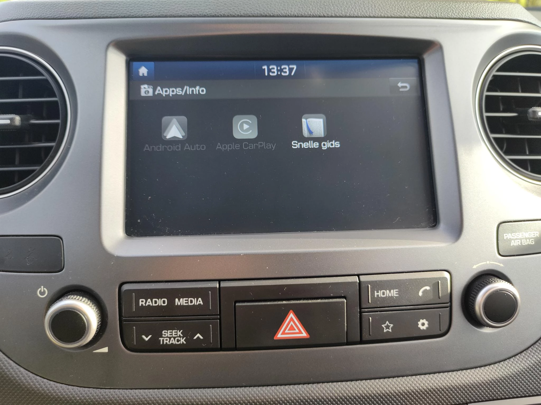 Hoofdafbeelding Hyundai i10