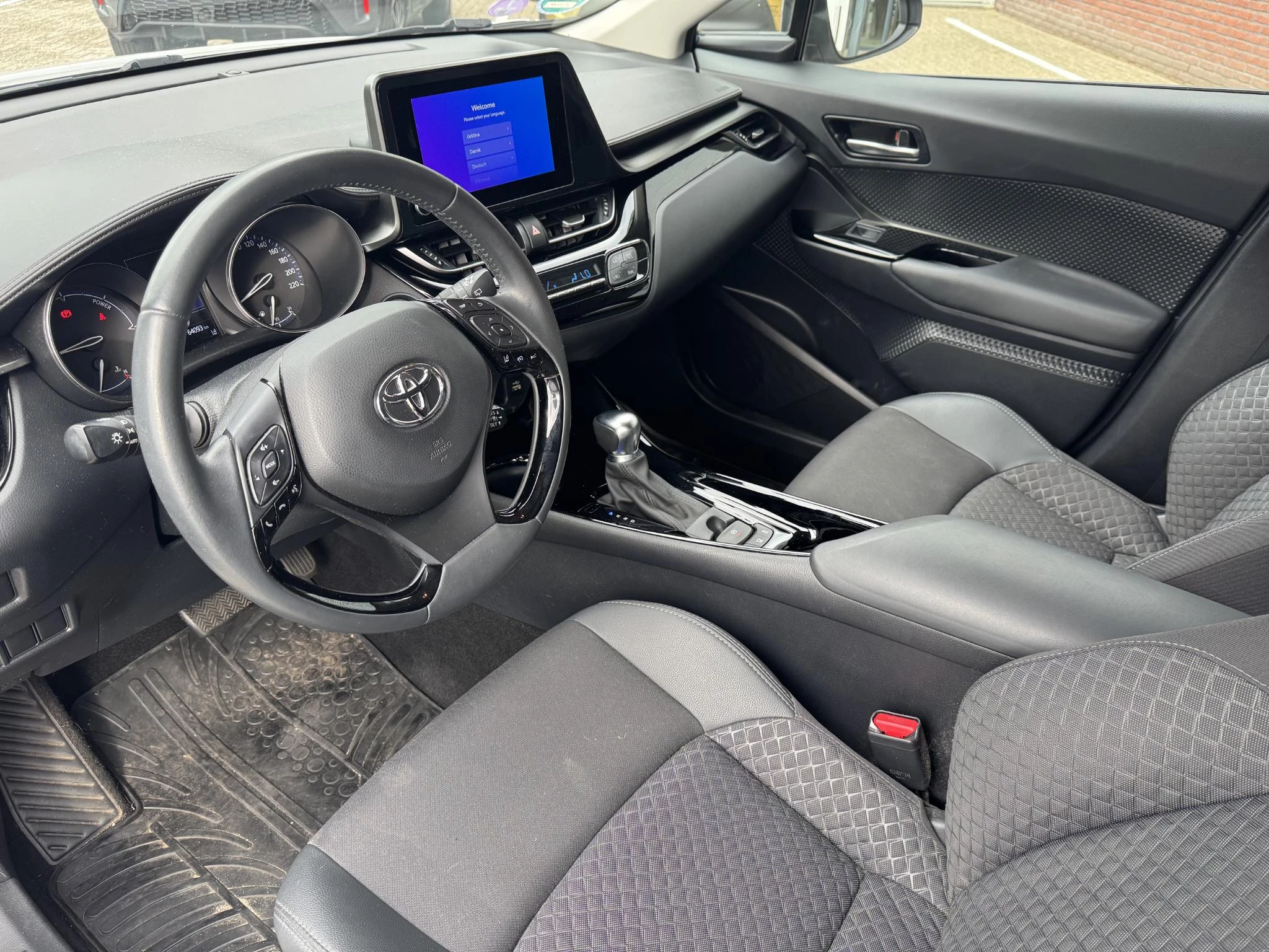Hoofdafbeelding Toyota C-HR