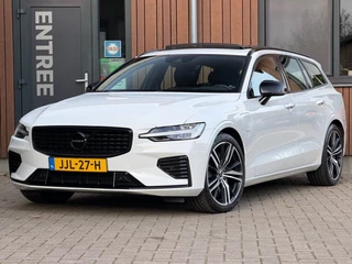 Volvo V60 2.0 T8 TE AWD R-DESIGN Pano Head-up Camera 19 inc H&K