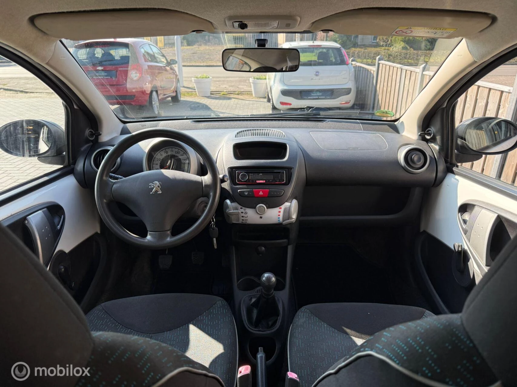 Hoofdafbeelding Peugeot 107