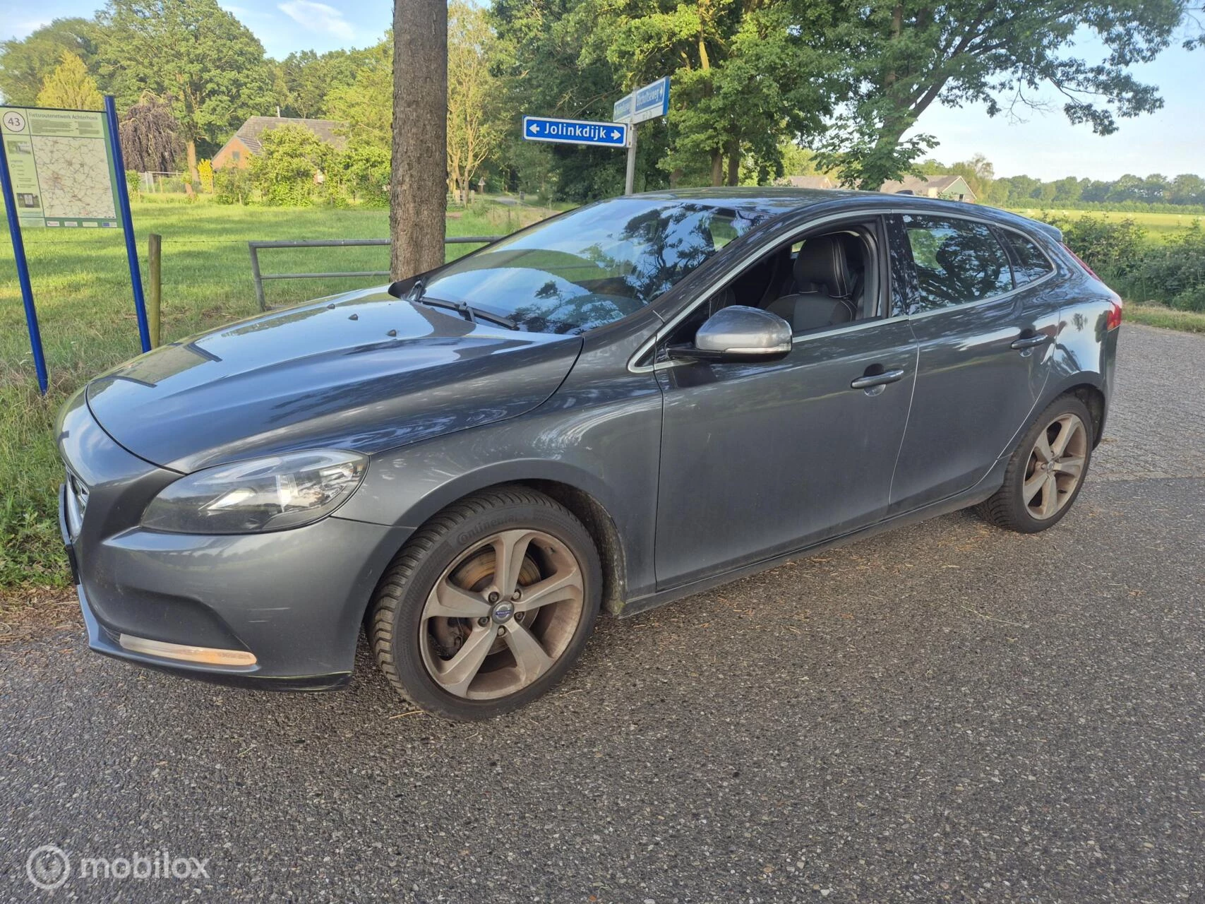 Hoofdafbeelding Volvo V40