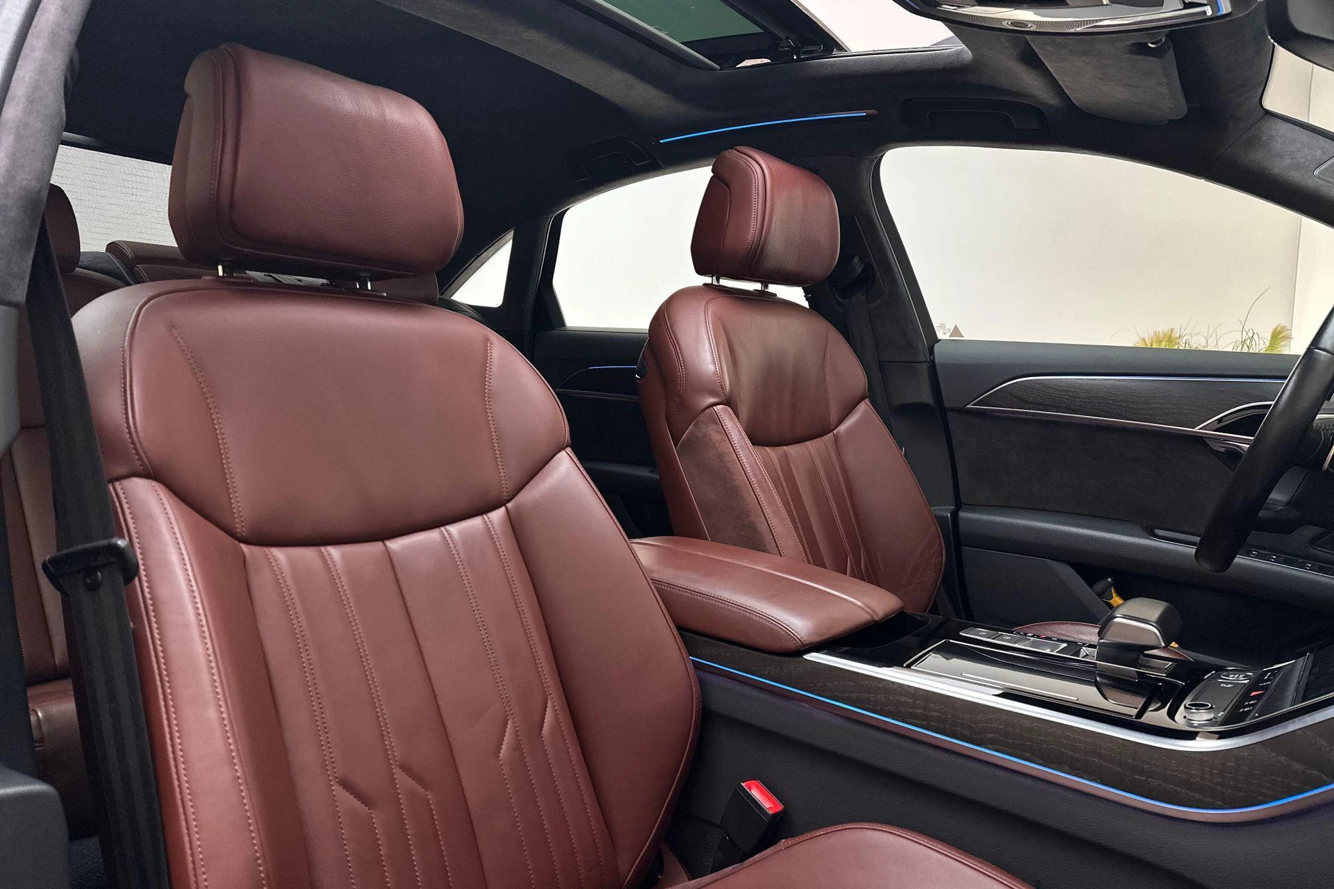 Hoofdafbeelding Audi A8