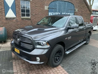 Hoofdafbeelding Dodge Ram 1500 Dodge Ram 1500 5.7 V8 Crew Cab sport GEREVISEERDE motor BTW