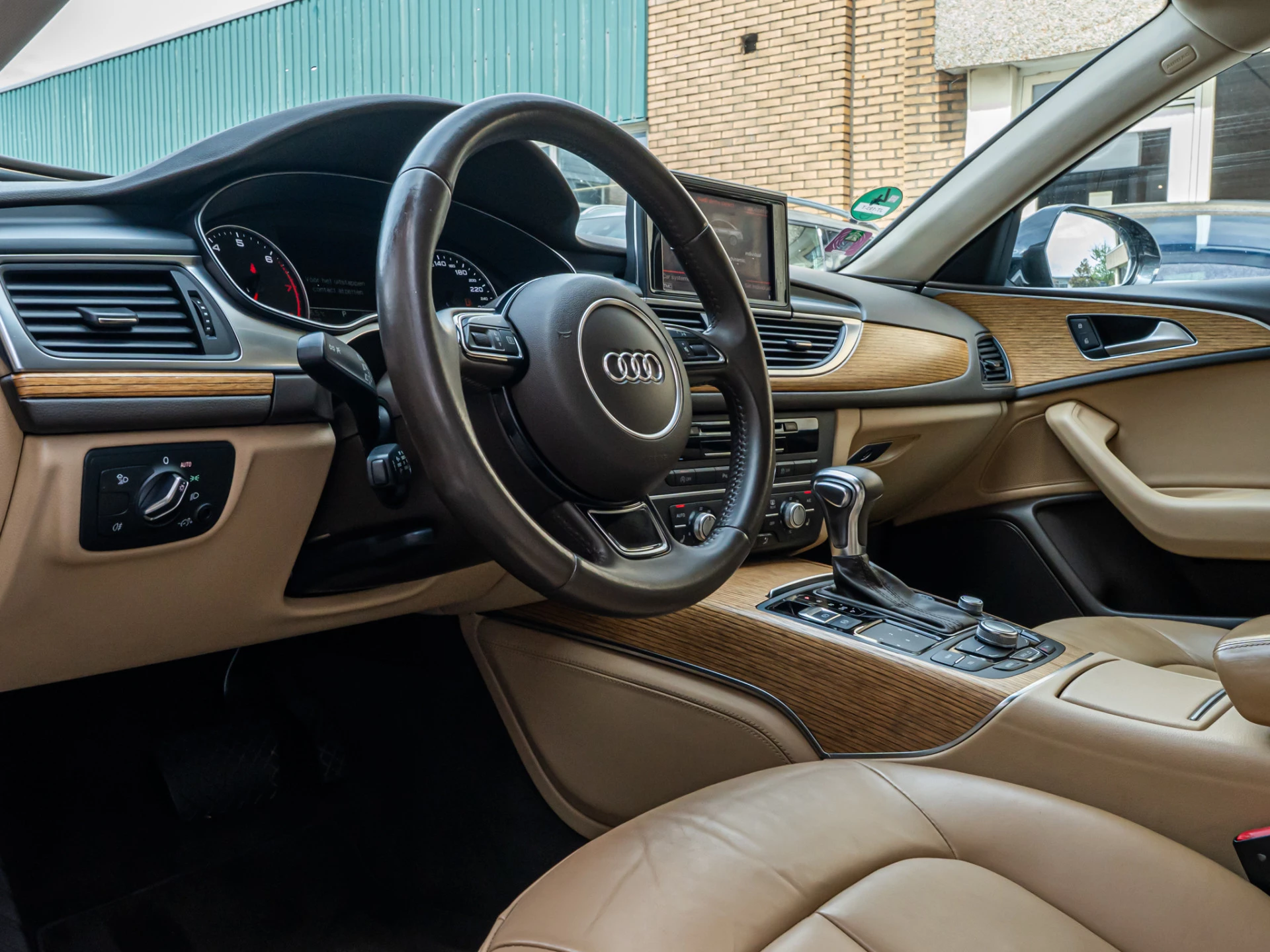 Hoofdafbeelding Audi A6