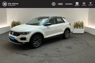 Hoofdafbeelding Volkswagen T-Roc Volkswagen T-Roc 1.5 TSI 150pk DSG Sport | Virtual Cockpit, Navigatie, Parkeersensoren V+A |