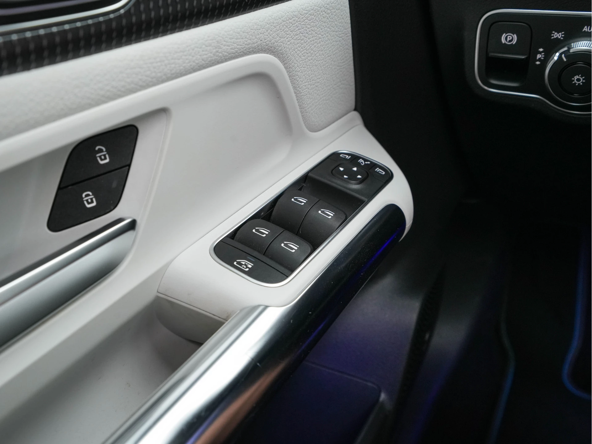 Hoofdafbeelding Mercedes-Benz EQA