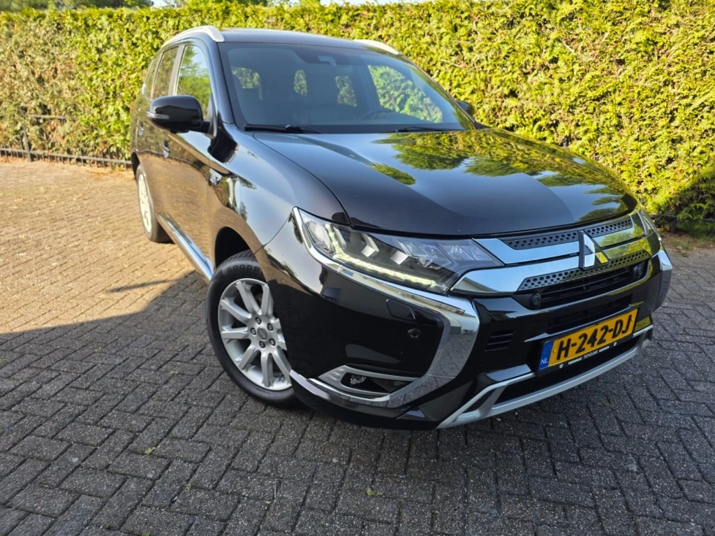 Hoofdafbeelding Mitsubishi Outlander