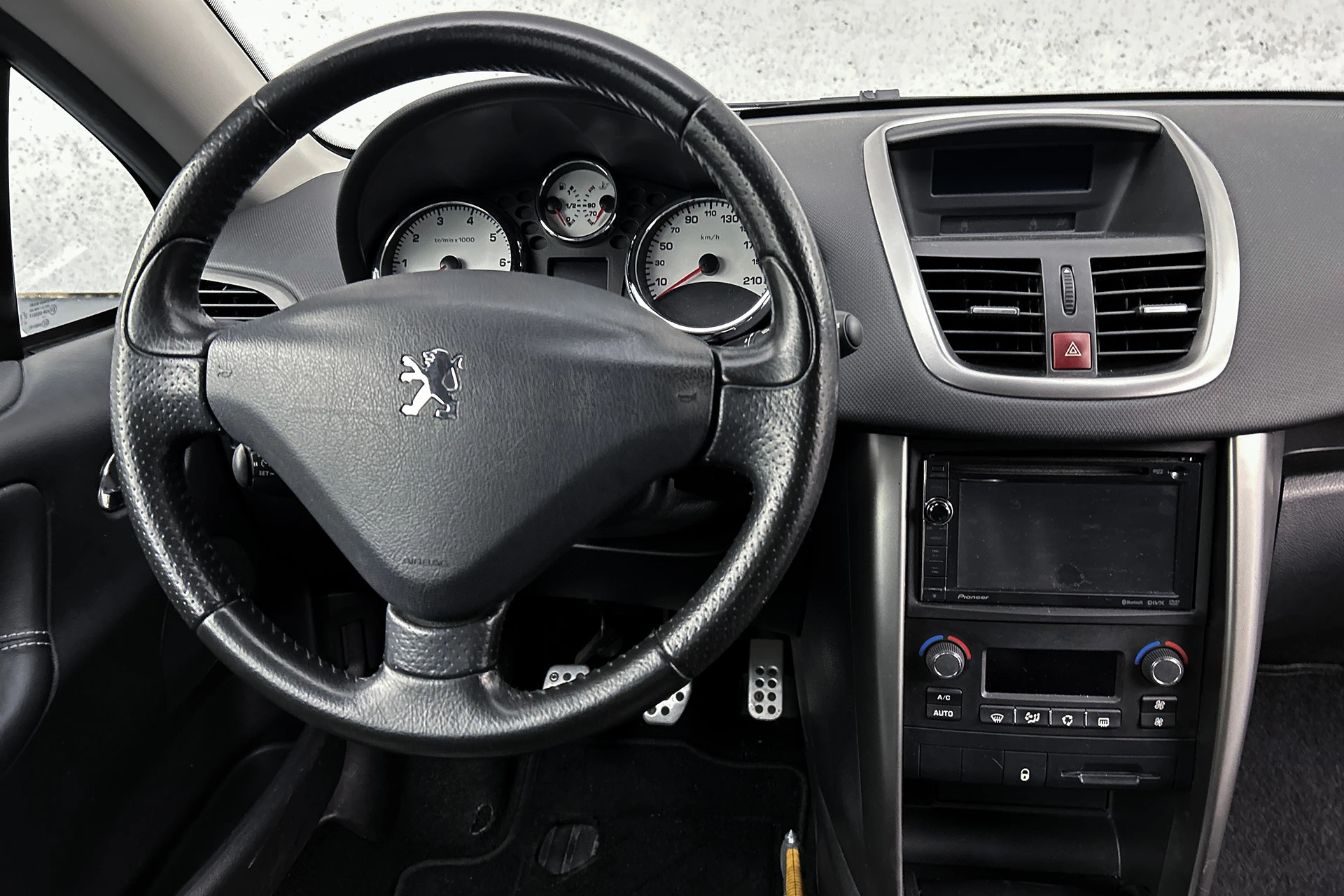 Hoofdafbeelding Peugeot 207