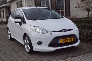 Ford Fiesta 1.6 Sport (120pk) NAP Cruisecontrol/Clima/17 inch/Xenon