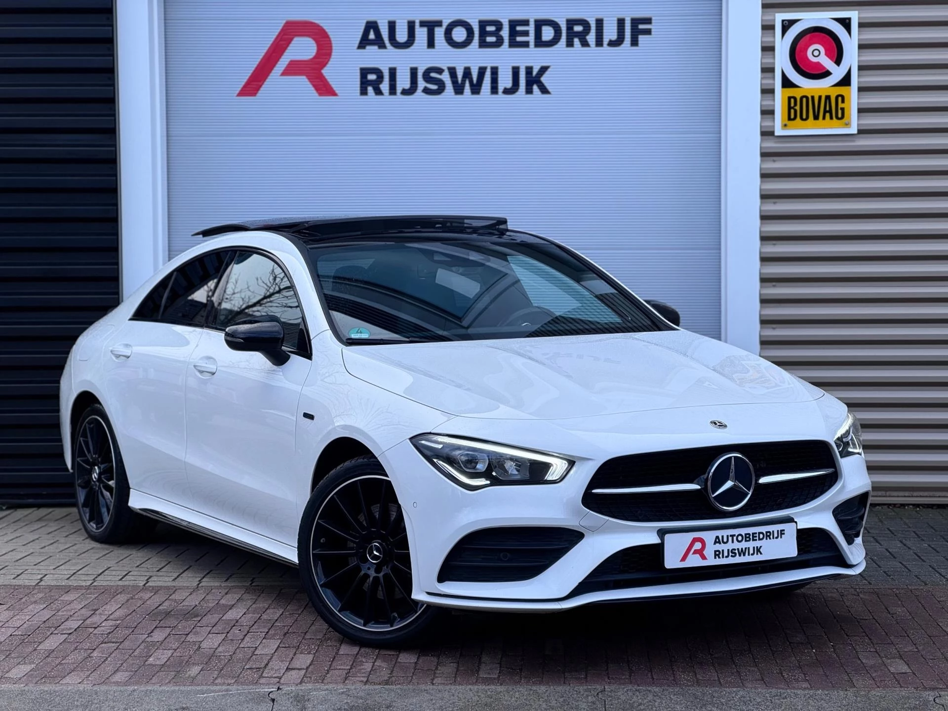 Hoofdafbeelding Mercedes-Benz CLA