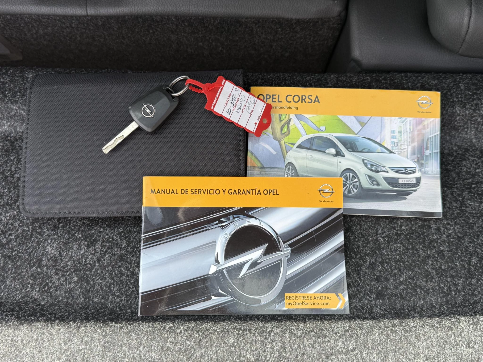 Hoofdafbeelding Opel Corsa