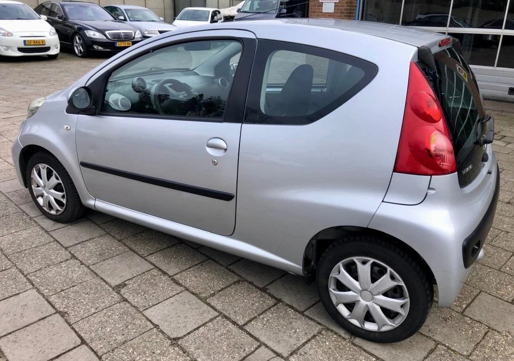 Hoofdafbeelding Peugeot 107