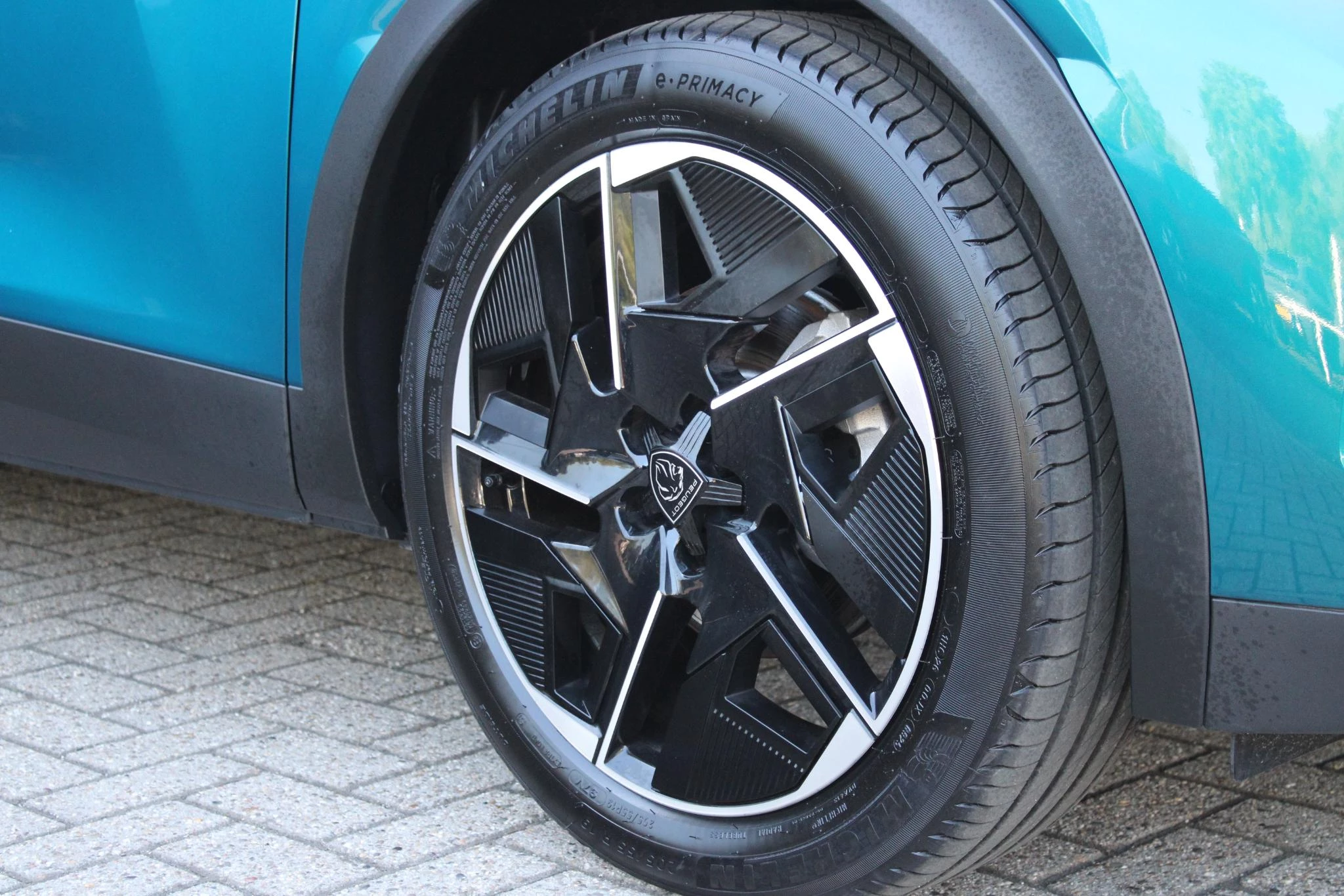 Hoofdafbeelding Peugeot 408
