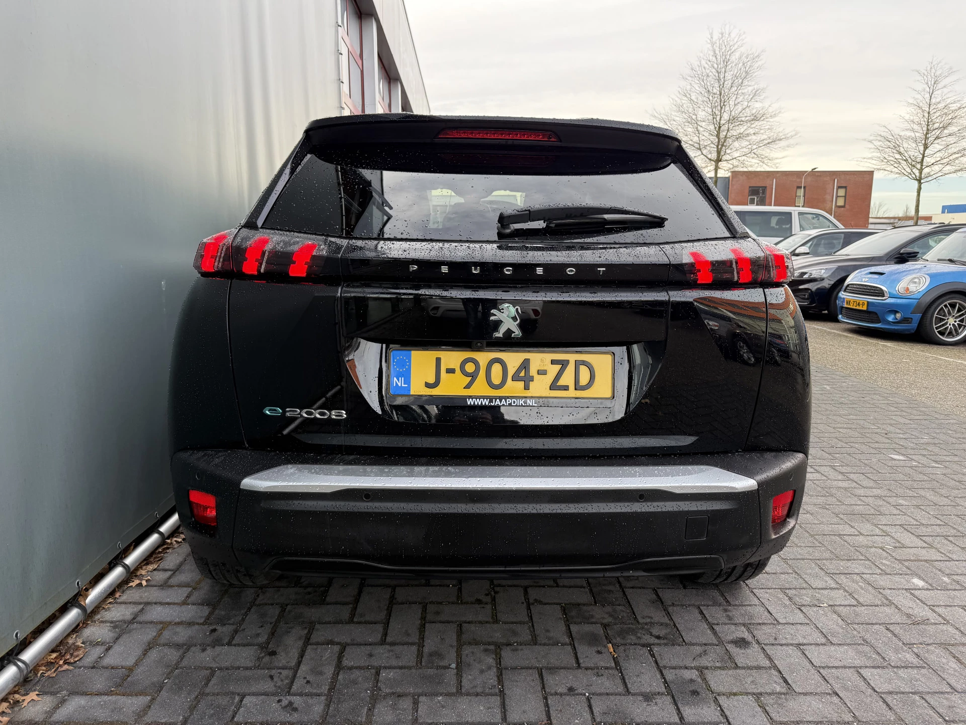 Hoofdafbeelding Peugeot e-2008