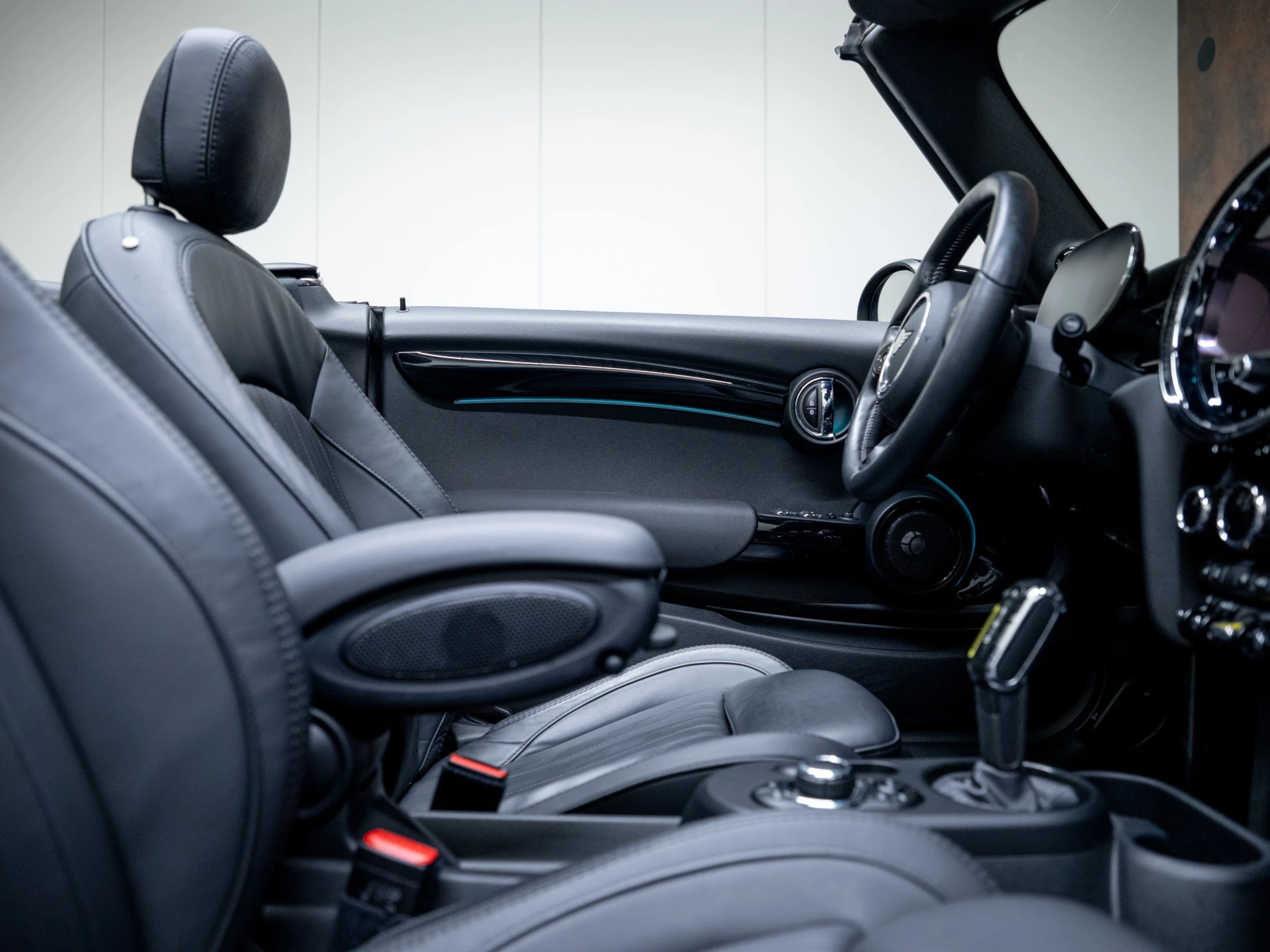 Hoofdafbeelding MINI Cabrio