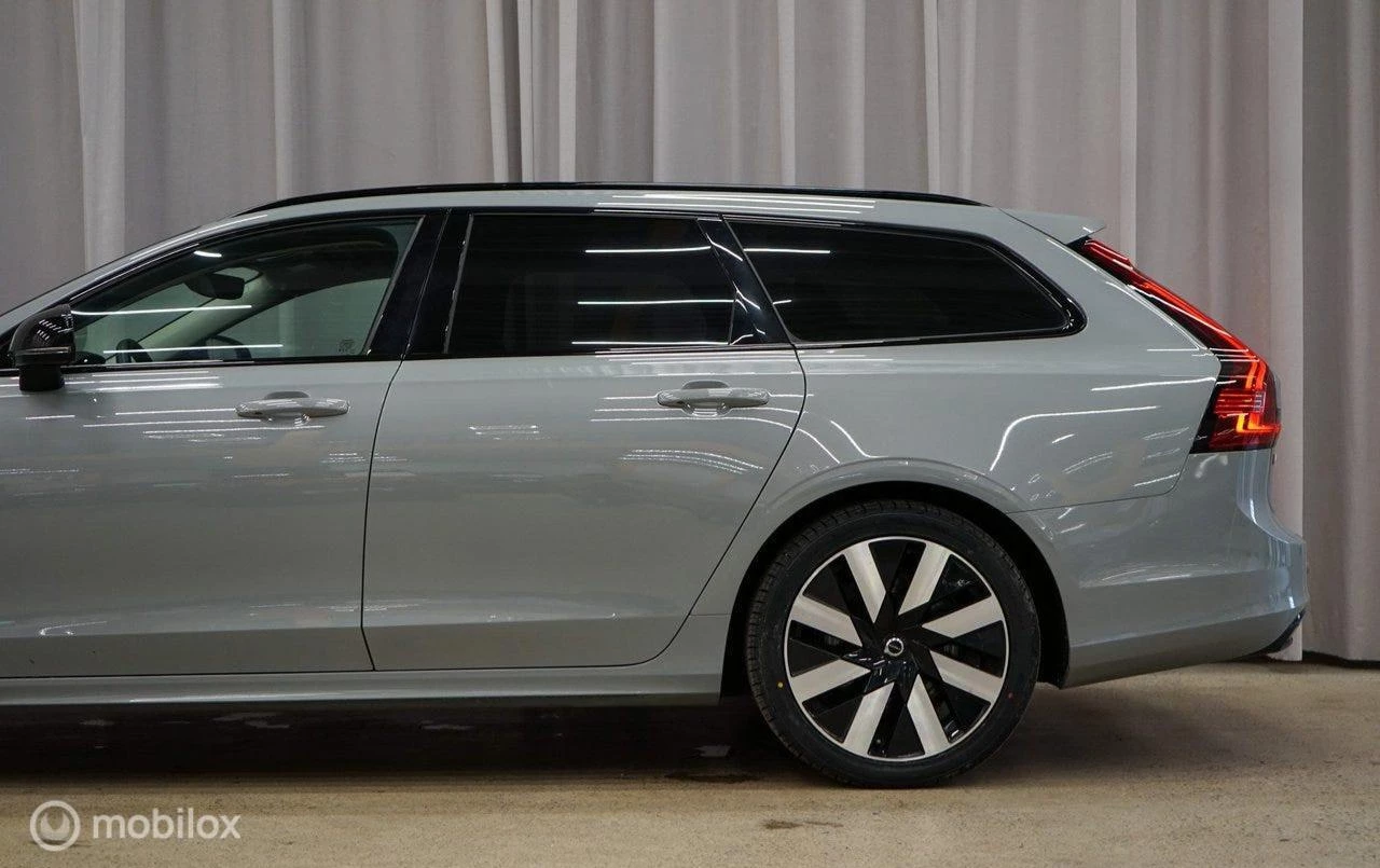 Hoofdafbeelding Volvo V90