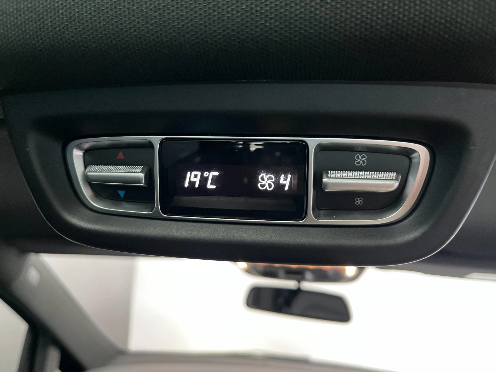 Hoofdafbeelding Mercedes-Benz EQV