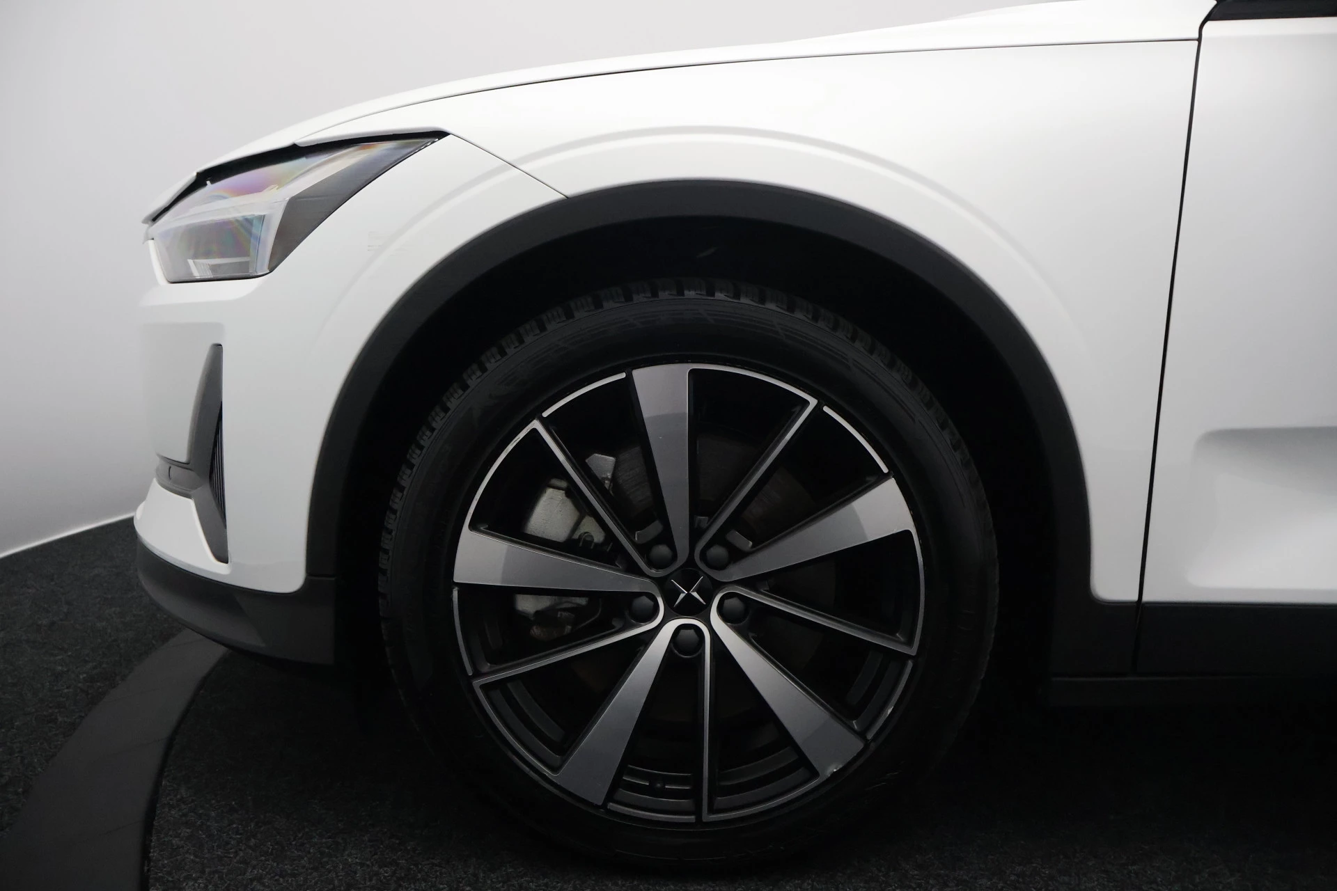 Hoofdafbeelding Polestar 2