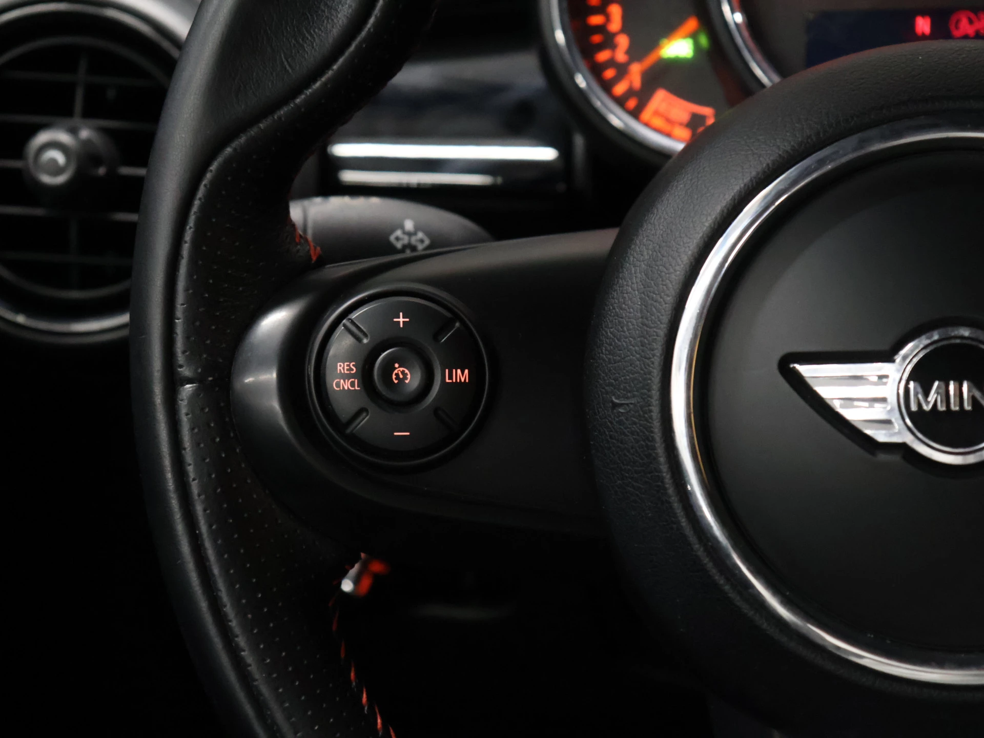 Hoofdafbeelding MINI Cooper Cabrio