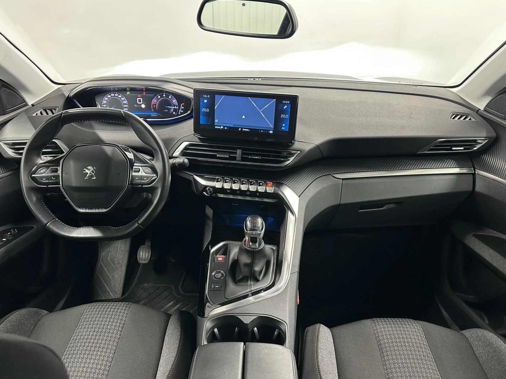 Hoofdafbeelding Peugeot 5008