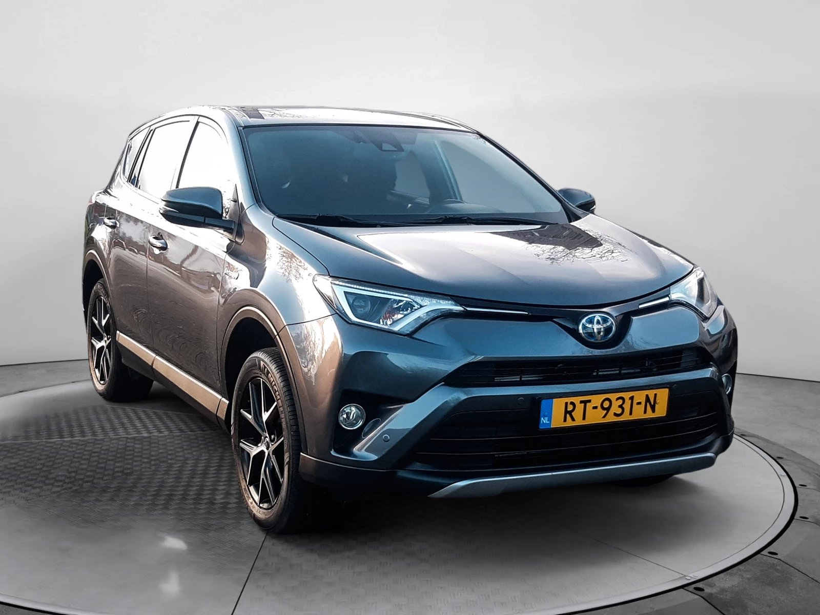 Hoofdafbeelding Toyota RAV4