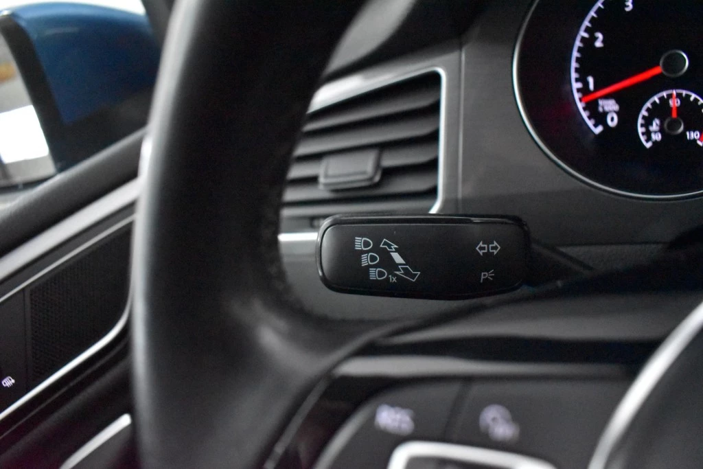 Hoofdafbeelding Volkswagen Golf Sportsvan