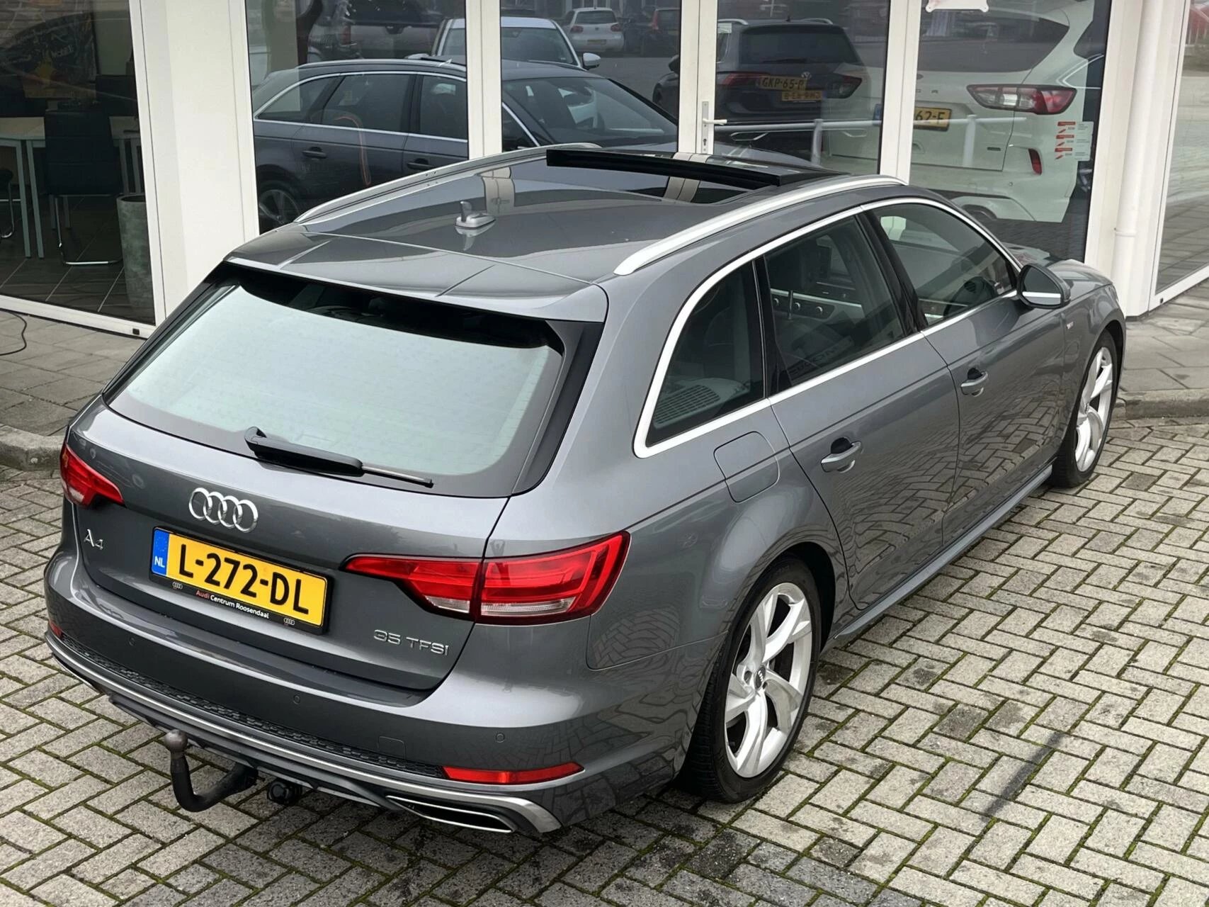 Hoofdafbeelding Audi A4