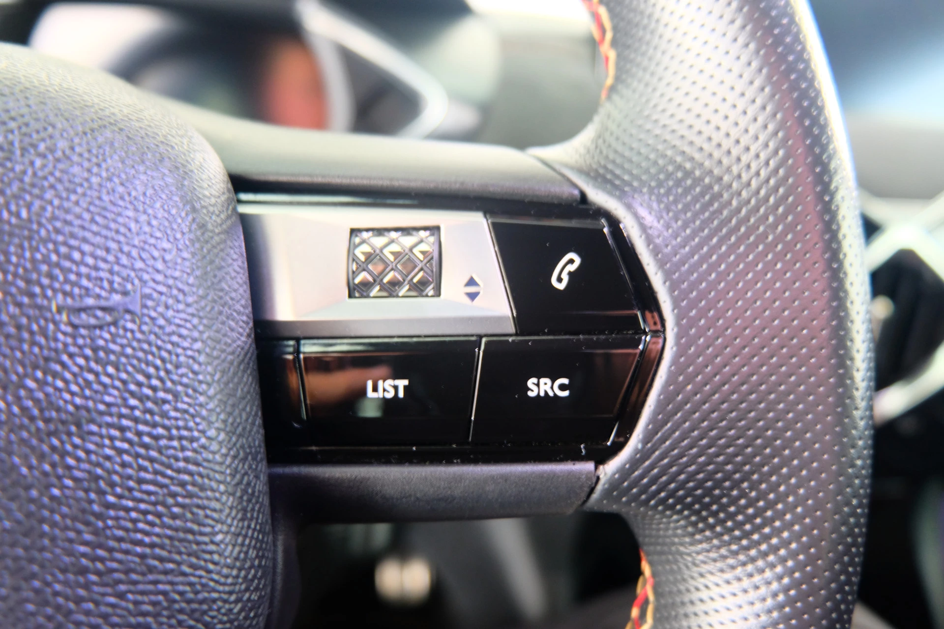 Hoofdafbeelding DS DS 3