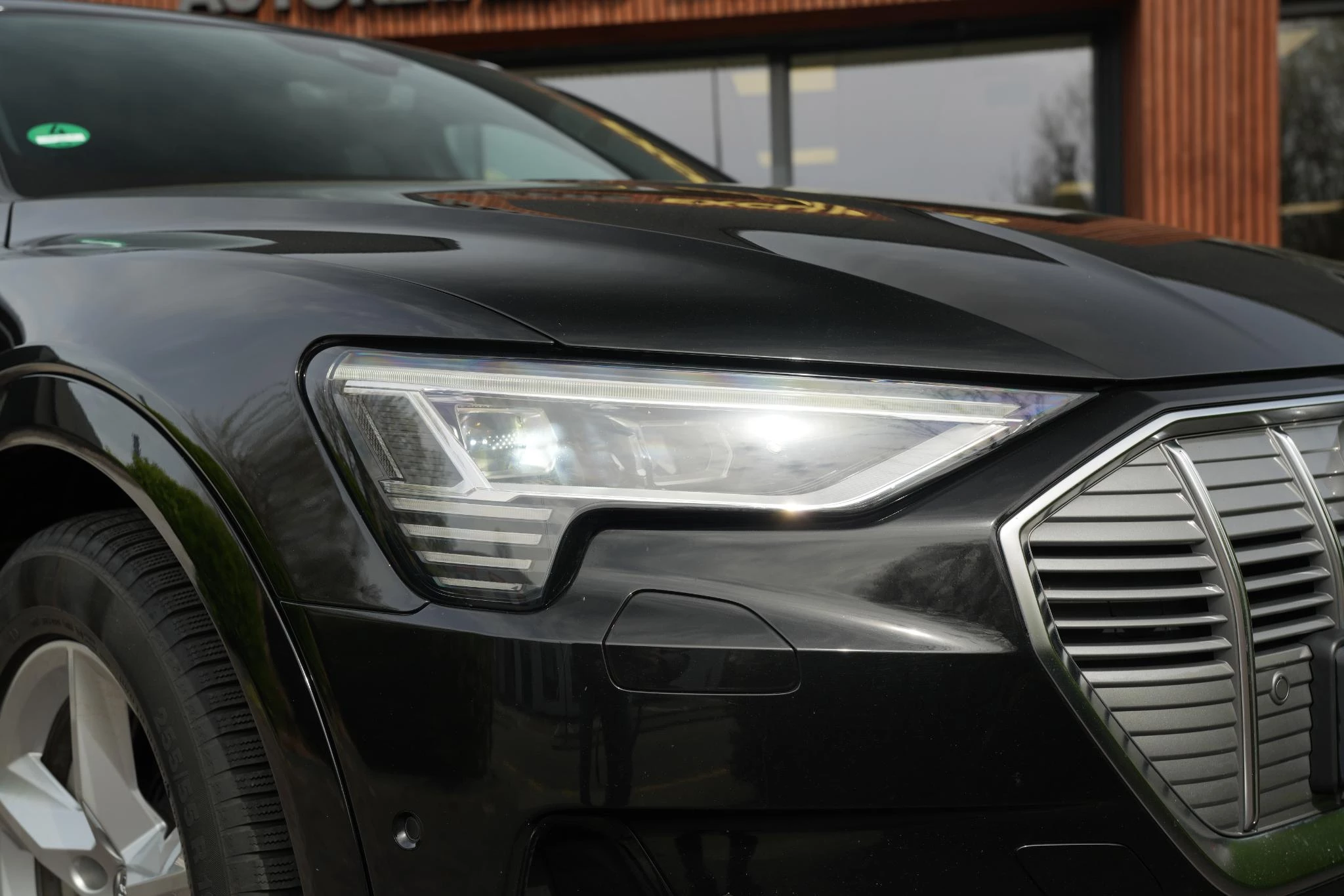 Hoofdafbeelding Audi e-tron