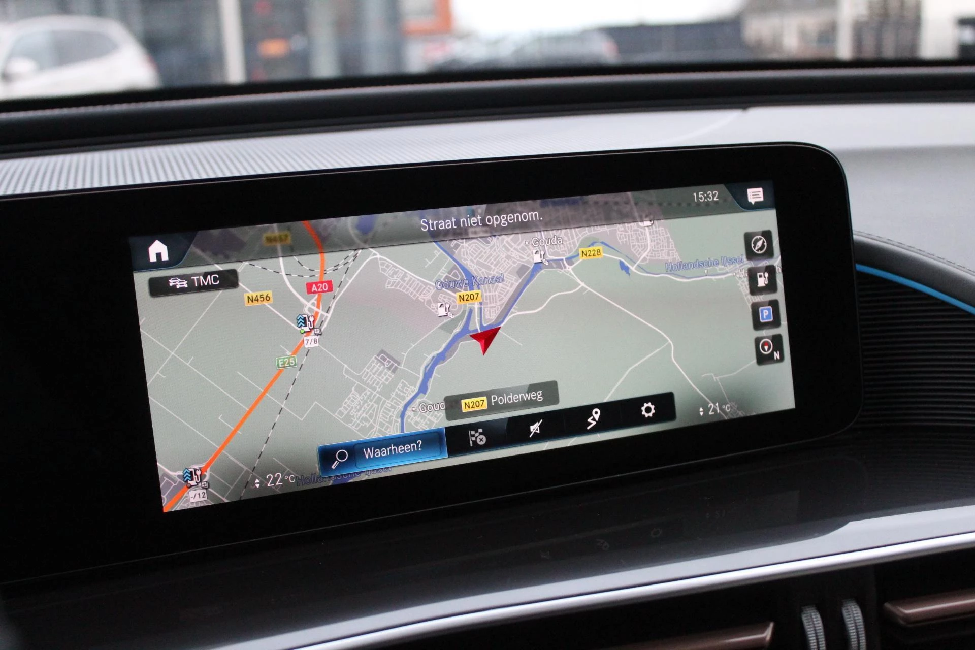 Hoofdafbeelding Mercedes-Benz EQC