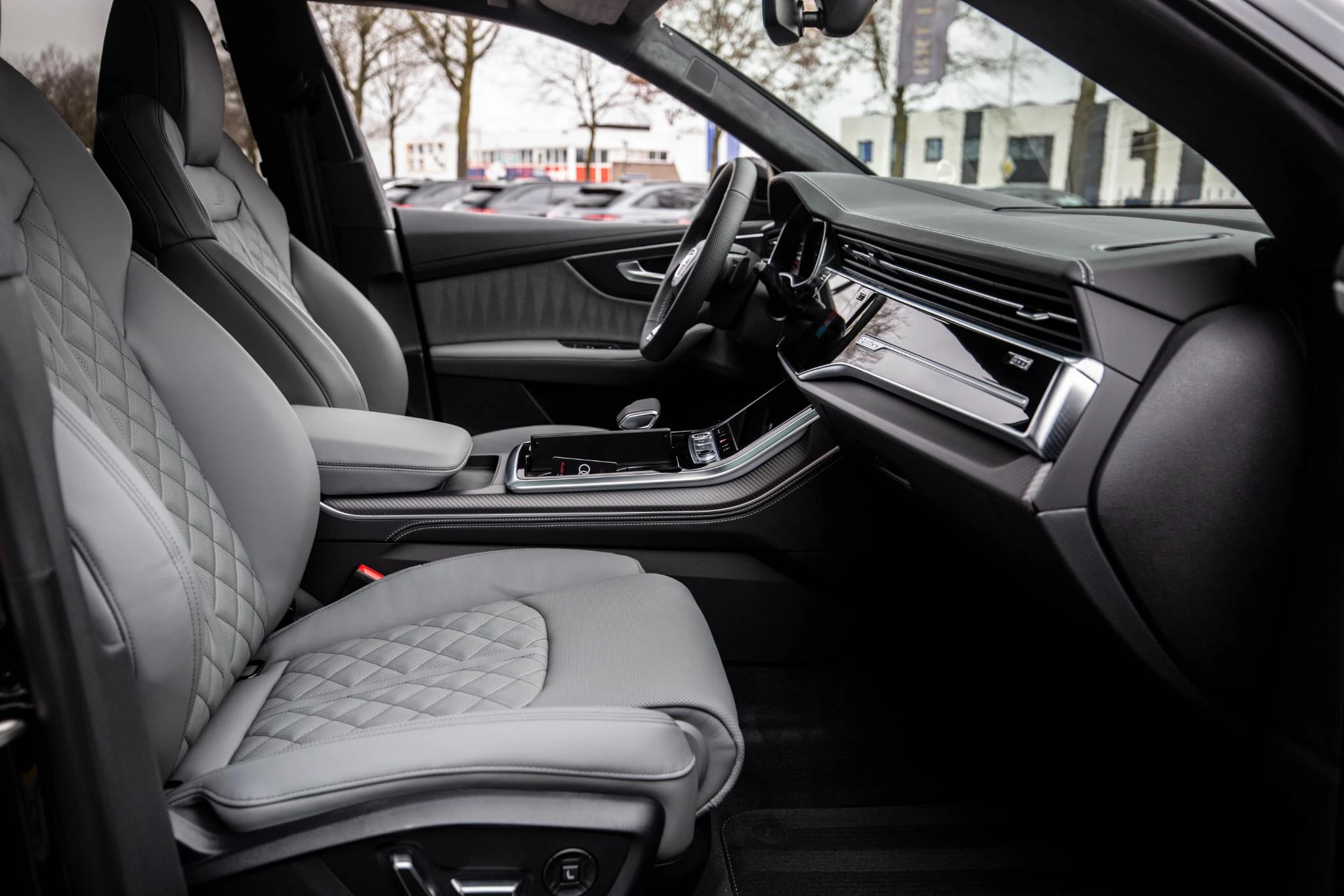 Hoofdafbeelding Audi Q8